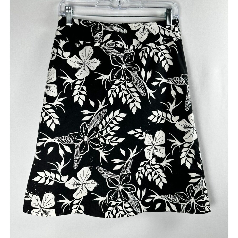 H&M Tropical Floral A-Line Skirt Size 4 Black White Monochrome Coastal Resort - Picture 1 of 9